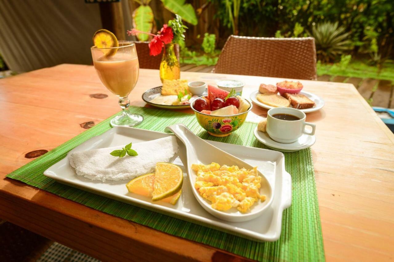 Alto Mar Guest House Fernando de Noronha Exterior photo